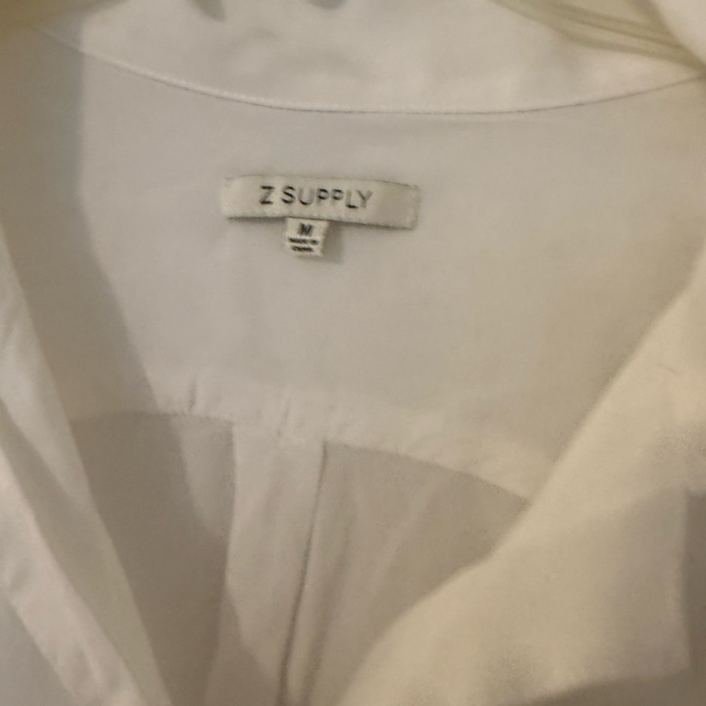 Z Supply tulip sleeved soft button up